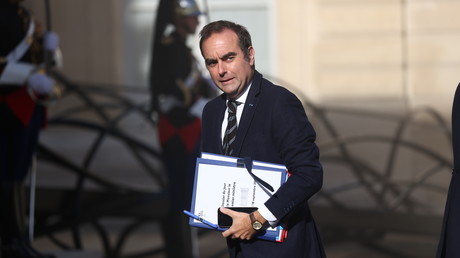 Crise budgétaire en France : malgré les promesses, les impôts vont bien augmenter
