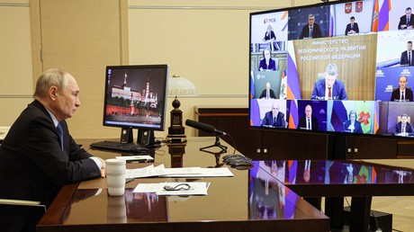 Poutine sur les législatives: «L’adversaire a tenté d’entraver et de faire échouer les élections, mais il est impossible d’intimider la Russie»