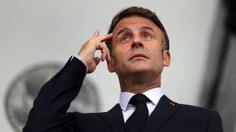 Tensions avec la Russie : «je ne vais pas participer à l’escalade», déclare Macron
