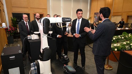 L’Égypte lance son premier robot industriel de fabrication nationale (VIDÉO)