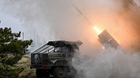 L'armée russe frappe à Kiev un centre de traitement de données qui assurait le fonctionnement de Starlink
