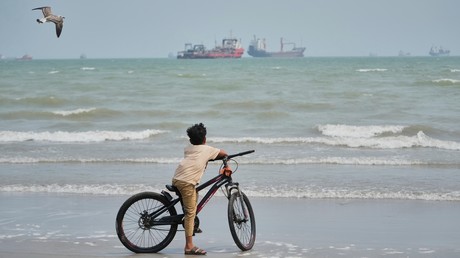 Les marchés mondiaux reculent, le pétrole bondit sur fond d'impasse au Moyen-Orient