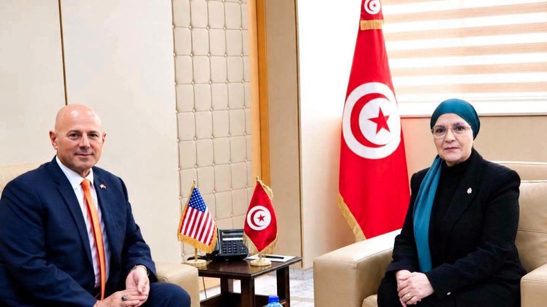 Tunisie : l'ambassade américaine remet au ministère de l'Intérieur des équipements d'une valeur avoisinant un million de dollars