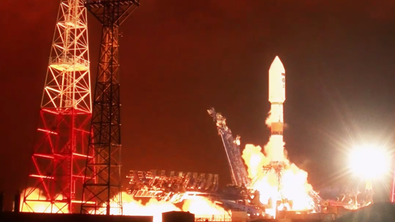La Russie lance un système de surveillance spatiale globale