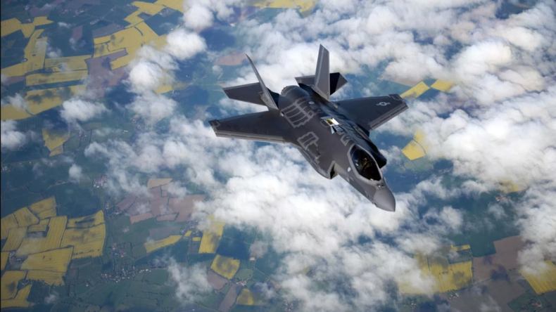 Des pièces sensibles du F-35 se retrouvent en Chine après une erreur d’UPS