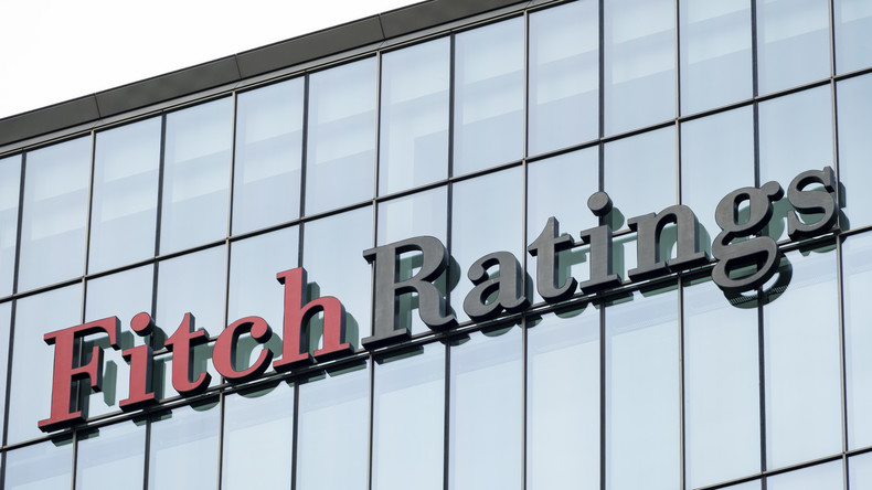 Fitch pourrait dégrader la note de la France si la dette continue de grimper