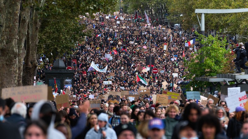 Manifestations du 24 octobre : l’exécutif se félicite d’un week-end «maîtrisé» face aux critiques