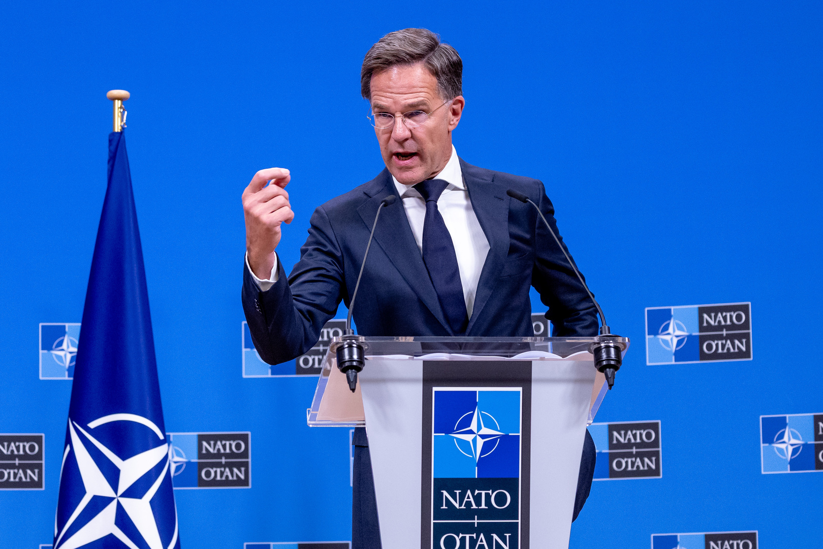 Rutte appelle les alliés de l’OTAN à accuser publiquement la Russie lorsqu’ils se disent «presque sûrs» de son implication