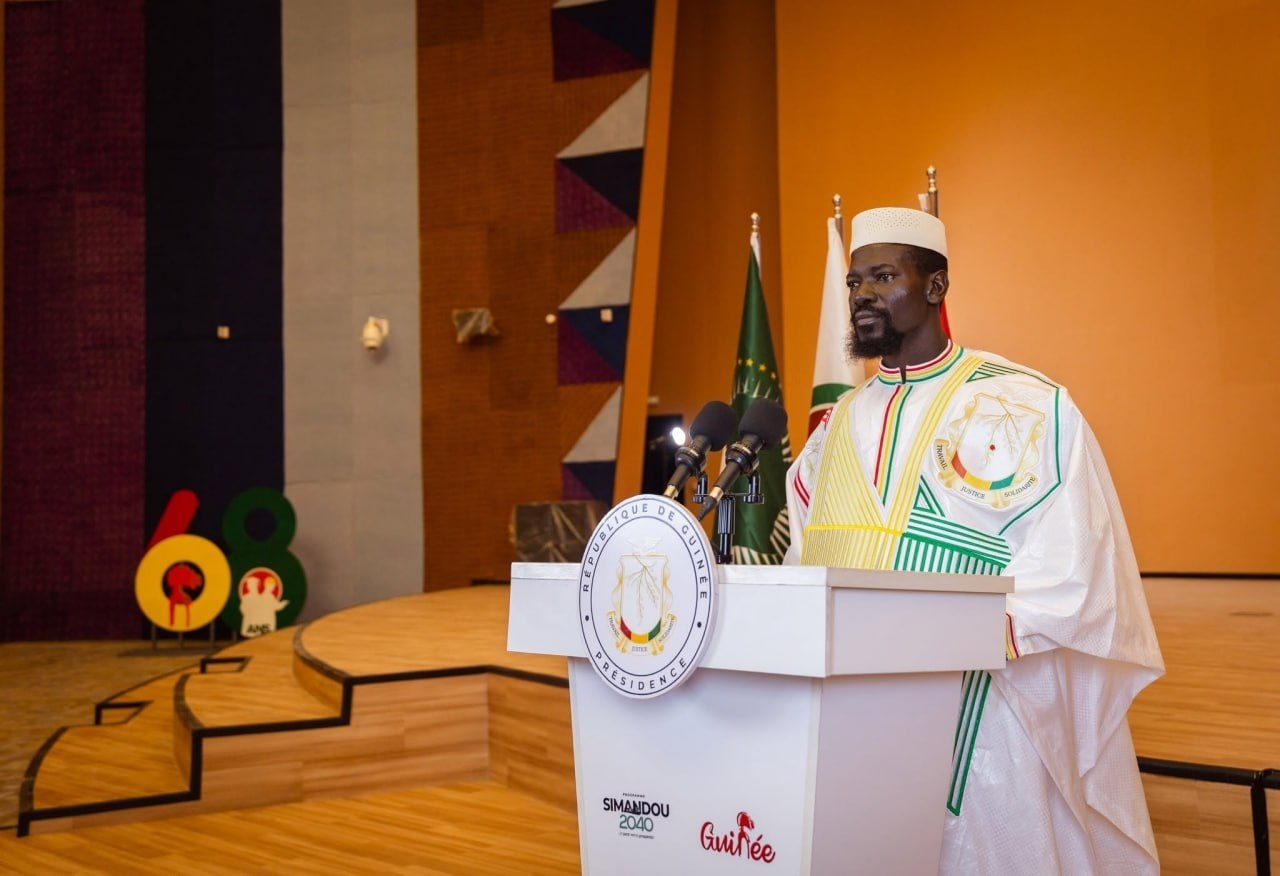 Guinée : le chef de l’État gracie 217 condamnés, dont des prisonniers politiques
