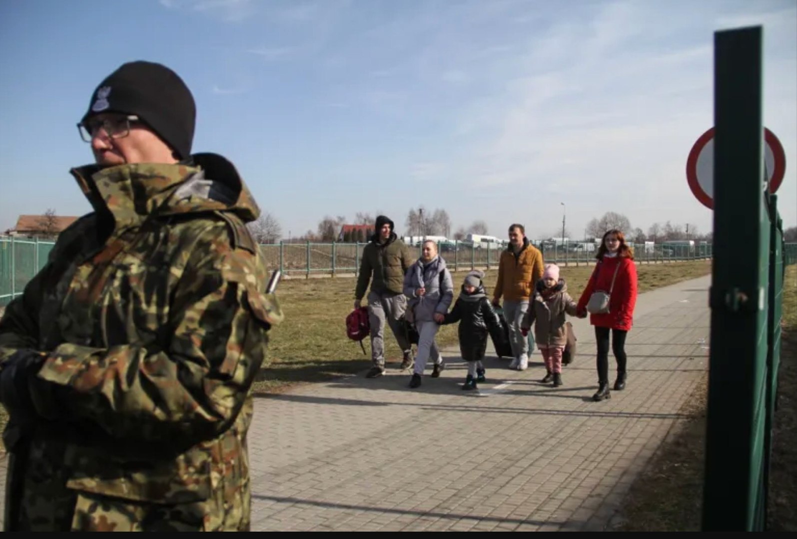 L’exode se poursuit : l’Ukraine enregistre 223 000 sorties de plus en six mois