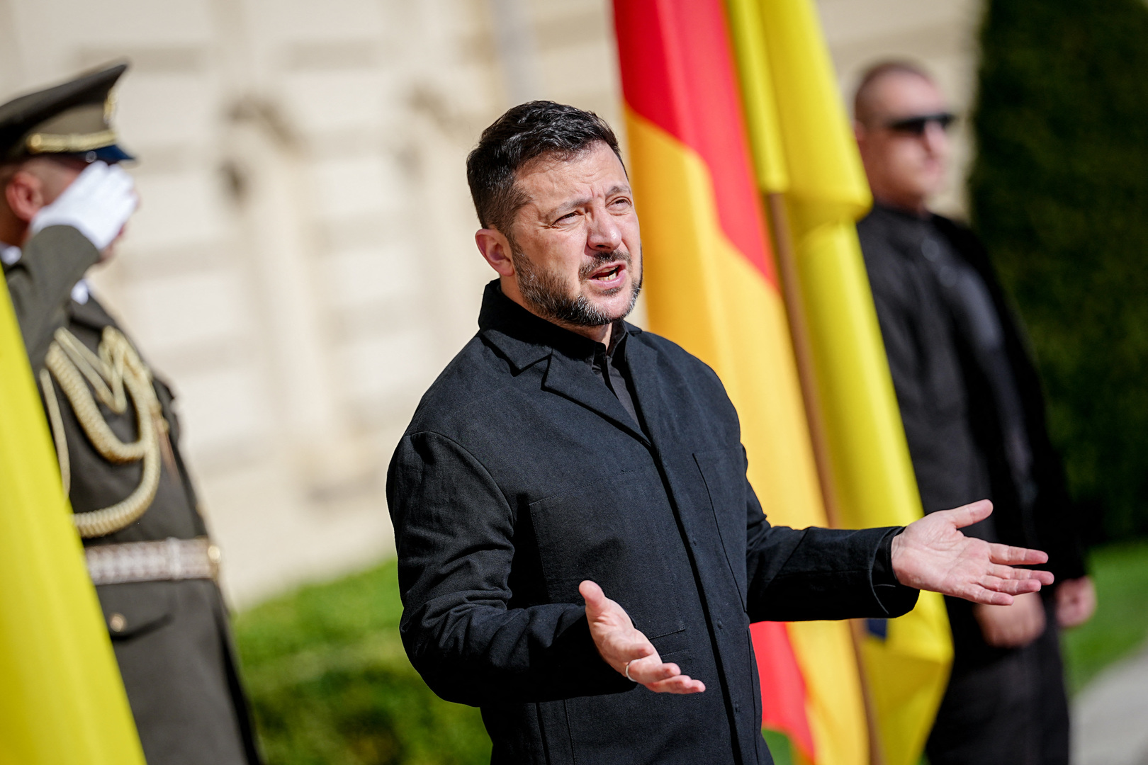Zelensky déconnecté de la réalité : «Kiev décide du fonctionnement des raffineries russes»
