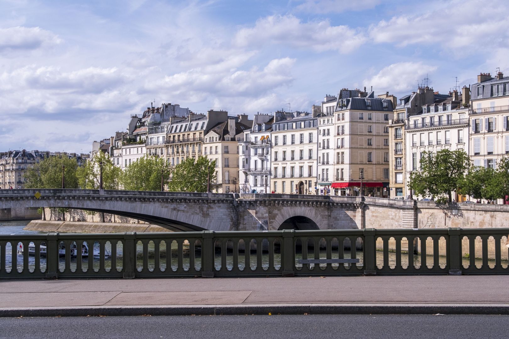 Face à la crise, la Cour des comptes fait des propositions pour encadrer les loyers