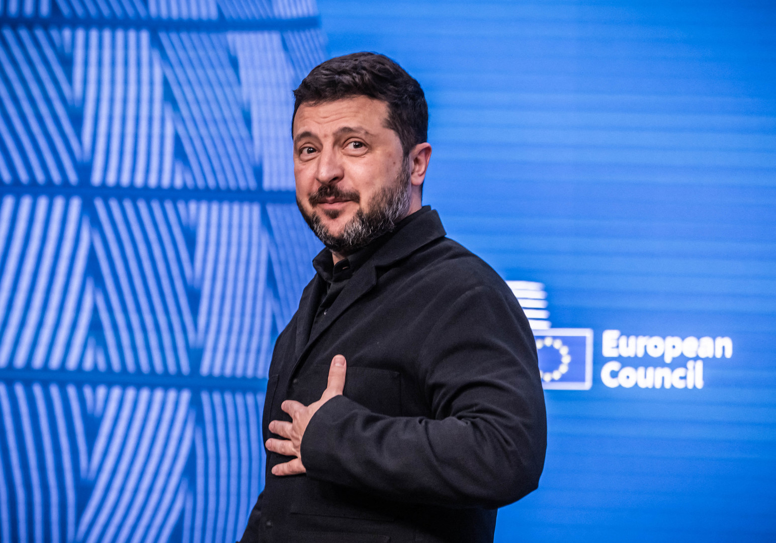 «C’est un montant réaliste» : Zelensky réclame 70 milliards d’euros supplémentaires aux Européens