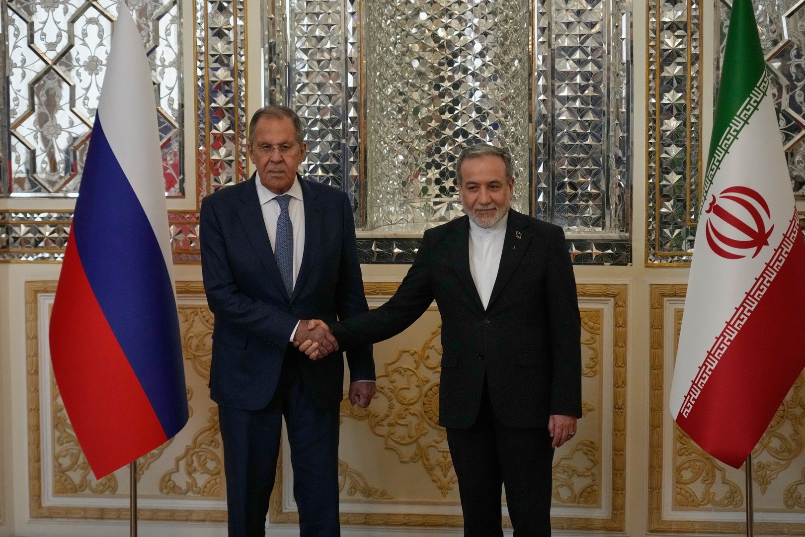 «Ce n’est pas la Russie, mais les États-Unis et l’UE qui ont déstabilisé les marchés énergétiques», affirme Sergueï Lavrov à Téhéran