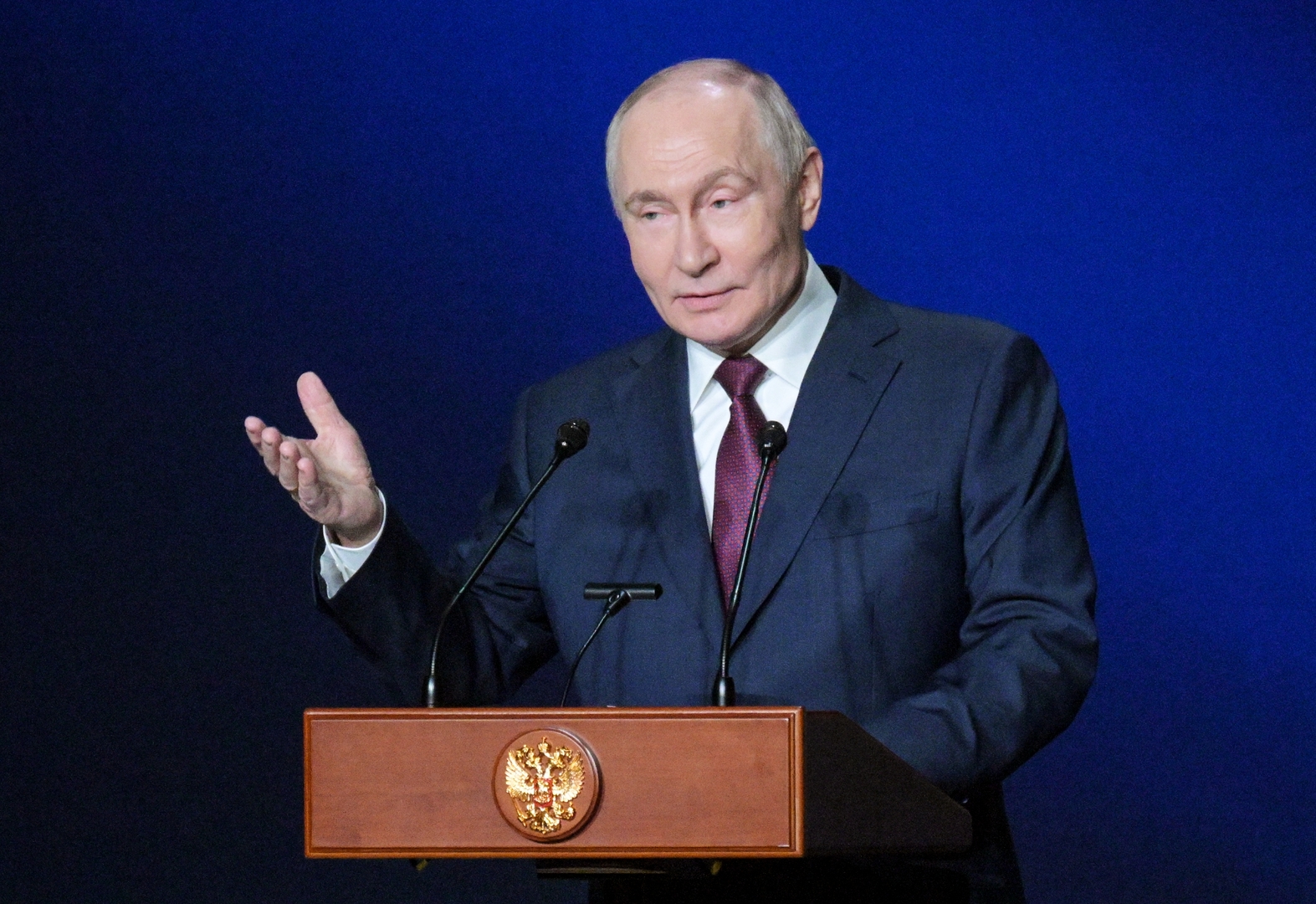 Poutine qualifie l'idée européenne de menace de guerre avec la Russie de «schizophrénie politique»