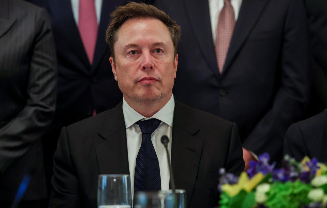 Elon Musk accuse les élites ukrainiennes de s’enrichir grâce à l’aide occidentale
