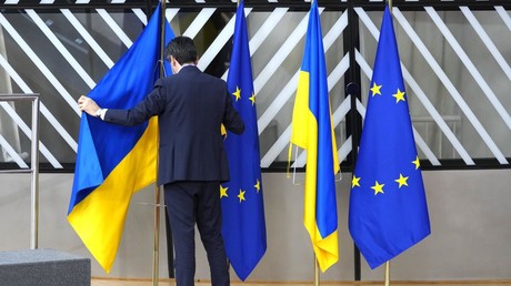 SVR : la corruption ukrainienne fait obstacle à la paix