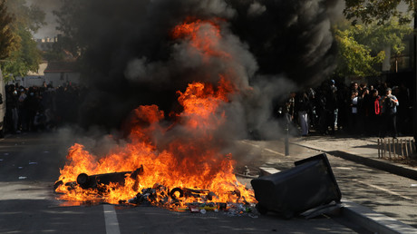 Blocages lycéens en France : Matignon et la préfecture de Police pointent du doigt LFI