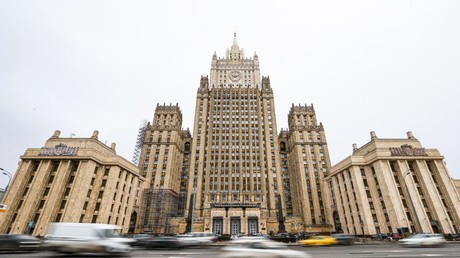 La Russie renouvelle ses avertissements aux étrangers et aux diplomates contre les déplacements en Ukraine
