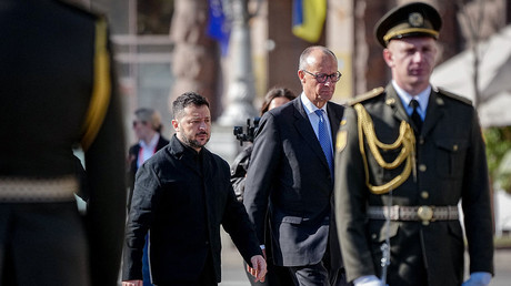 «Les meurtriers reviennent sur les lieux du crime» : Zakharova fustige la venue de Friedrich Merz à Kiev