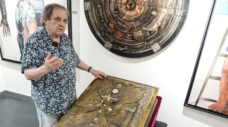 «Pièce exceptionnelle et unique» : une couverture de livre en bronze de 150 kilos, sculptée par Dalí, volée à Issoire