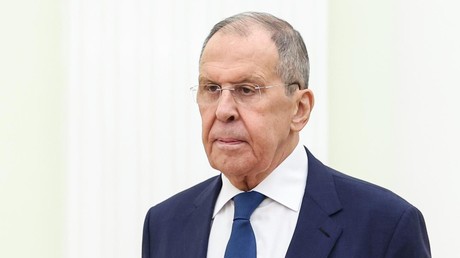 Zelensky ne mérite pas de répit sur le champ de bataille, estime Sergueï Lavrov