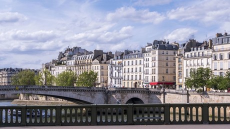 Face à la crise, la Cour des comptes fait des propositions pour encadrer les loyers