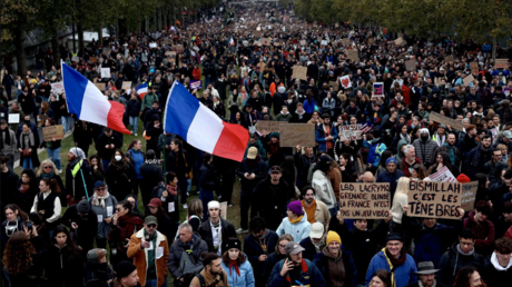 La France, nouveau «malade de l’Europe» : les finances publiques et les tensions sociales inquiètent