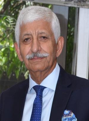 अजय दुआ,  वरिष्ठ अर्थशास्त्री