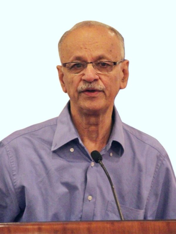 कमर आगा