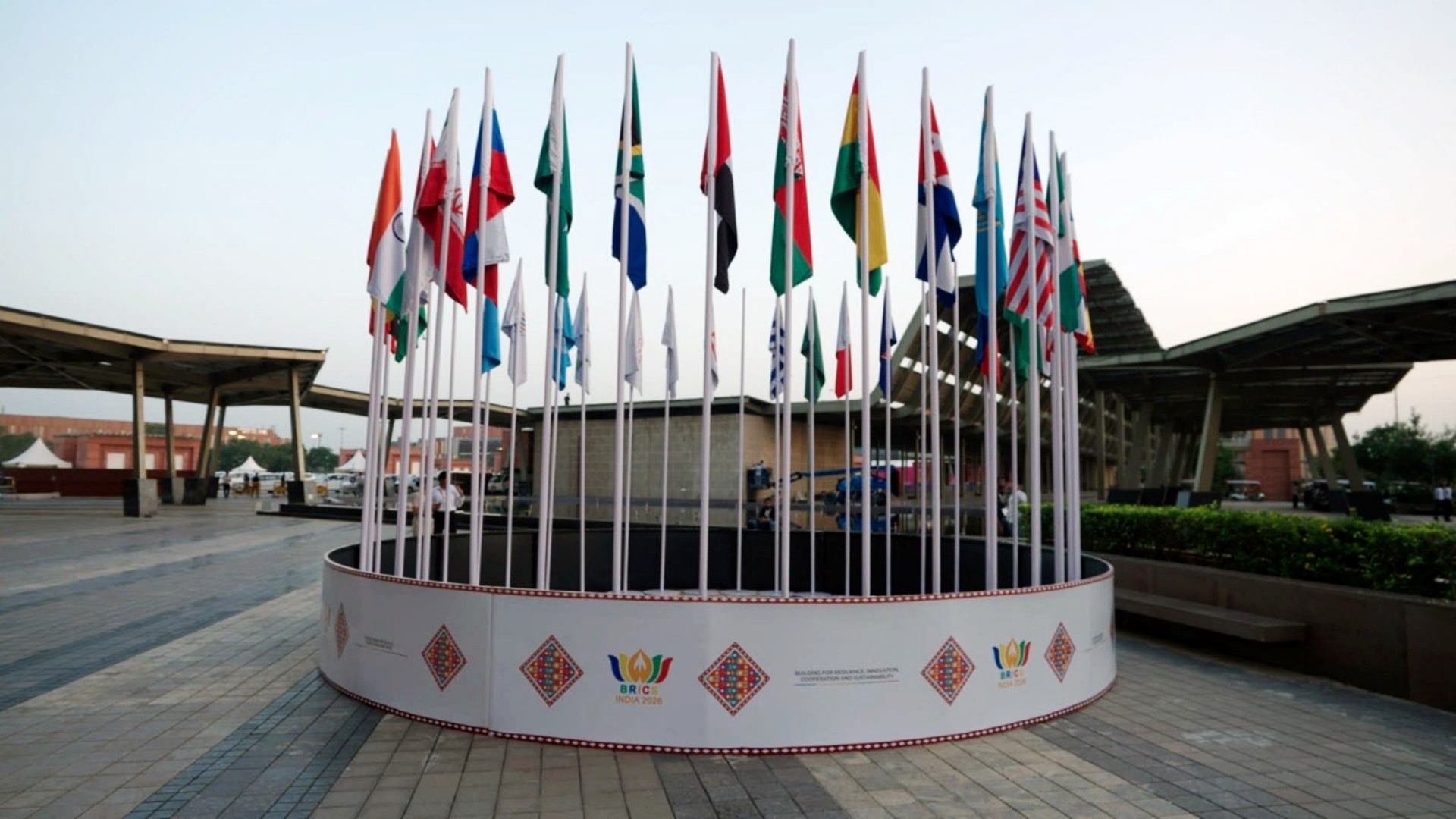 BRICS समिट 2026 : 9 देश, एक आर्टवर्क... संगम में दिखी ब्रिक्स की दोस्ती