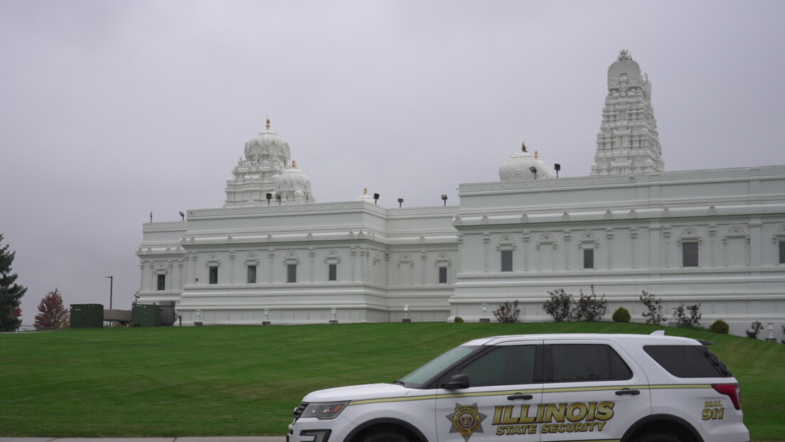 अमेरिका में मंदिर पर हमले की कोशिश, 105 सांसदों ने मांगी FBI जांच, मिडटर्म चुनाव पर क्या असर?