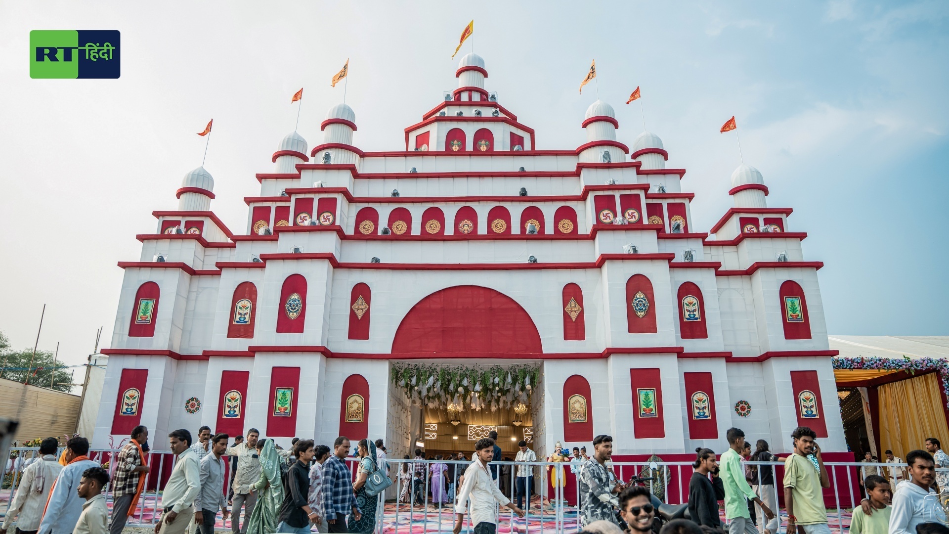 बौद्ध आर्किटेक्चर,हवा महल से लेकर राम मंदिर तक ... इन दुर्गा पूजा के पंडालों से नहीं हटेगी नजर
