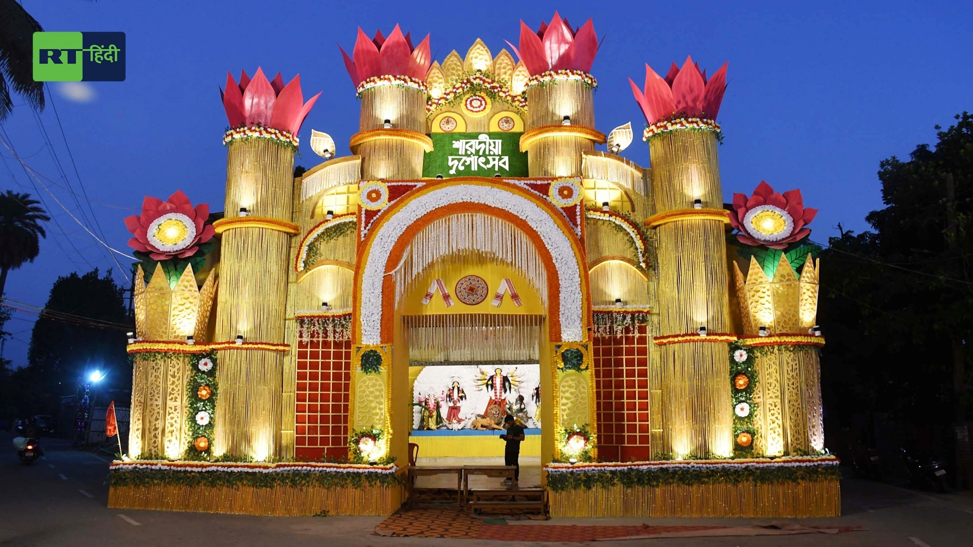 बौद्ध आर्किटेक्चर,हवा महल से लेकर राम मंदिर तक ... इन दुर्गा पूजा के पंडालों से नहीं हटेगी नजर