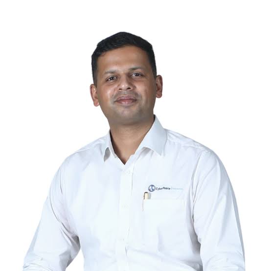 विनीत कुमार, साइबरपीस के संस्थापक और ग्लोबल प्रेसिडेंट