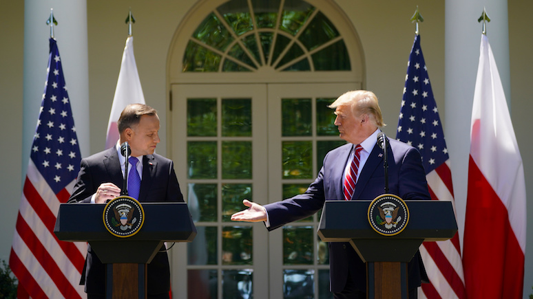 Polityka: судьба форта Трамп остаётся неясной — пока не пройдут выборы в Польше и США 