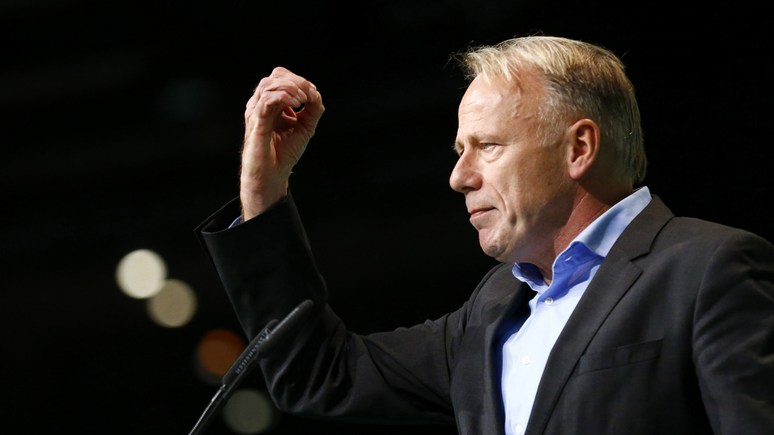 «Проявить самосознание»: немецкий политик призвал ответить Трампу ударом на удар