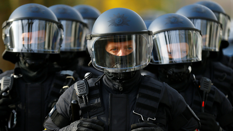Deutschlandfunk: расизма в немецкой полиции можно было бы избежать при наличии должного контроля