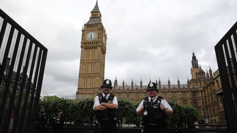 Times: Джонсон предложил перевезти парламент из Лондона пока Вестминстер на реконструкции