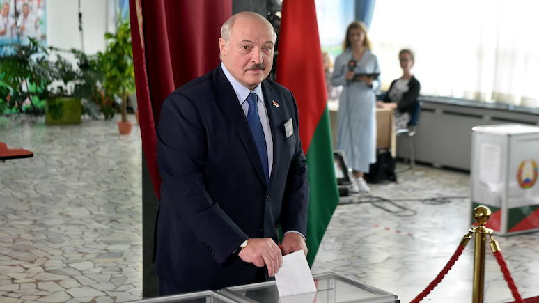 «Исторический момент» — El País назвала выборы в Белоруссии самым большим вызовом для Лукашенко