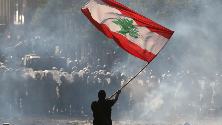 WSJ: Франция и США предложили Ливану помочь с восстановлением Бейрута — но опасаются, что деньги разворуют