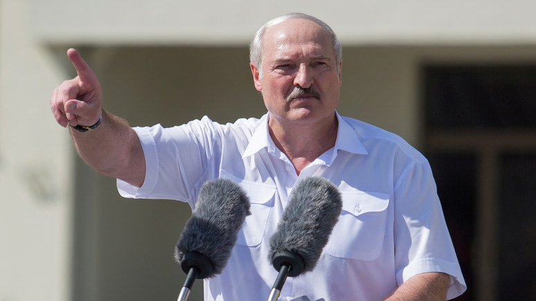 112: Лукашенко обратился к белорусам словами Януковича