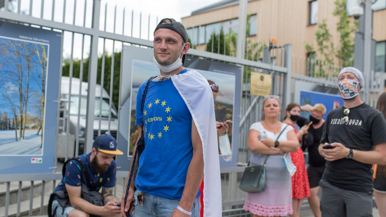 Süddeutsche Zeitung: Берлин боится расколоть ЕС своей поддержкой протестов в Белоруссии
