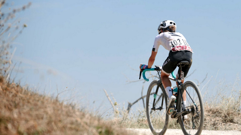 ERR: швейцарская команда выбыла из престижной велогонки в Италии из-за украденных велосипедов