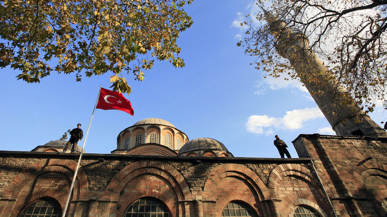 Valeurs actuelles: не только Святая София — Эрдоган превращает в мечеть ещё одну знаковую христианскую церковь