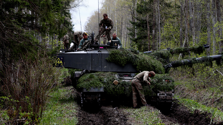 Times: «маскировка финансовых проблем» — британская армия может отказаться от танков