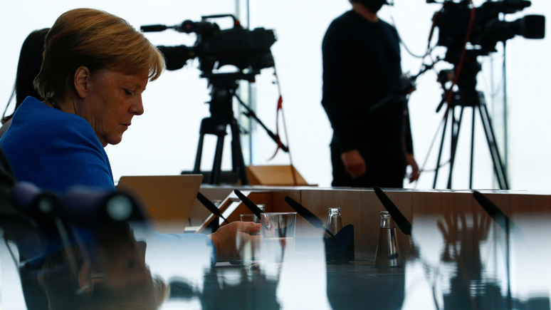 Меркель: не надо связывать дело Навального с «Северным потоком — 2»