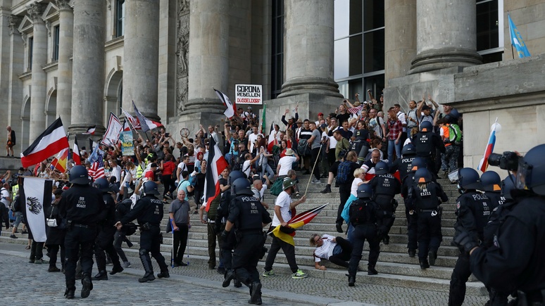 Bild: протесты в Берлине «утратили невинность» из-за вмешательства правых радикалов