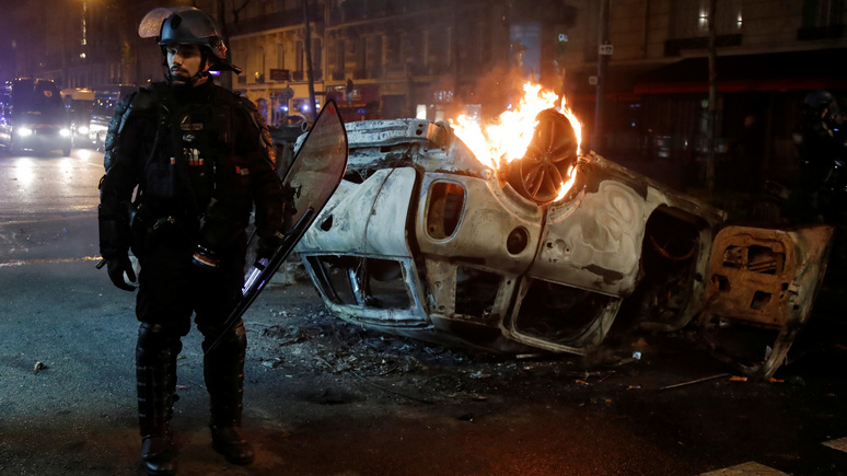Le Figaro: властям Франции проще отрицать рост насилия в обществе, чем противостоять ему 