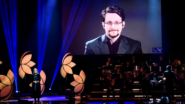 NPR: суд обязал Сноудена выплатить правительству США более $5 млн